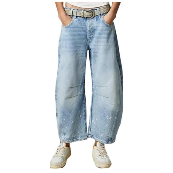 Denim - NEW Barrel Jeans - M